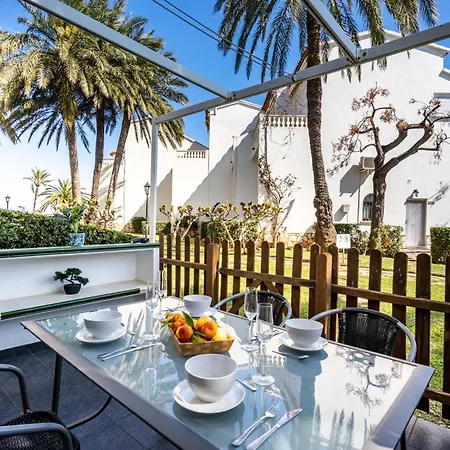 Playasol 아파트 *